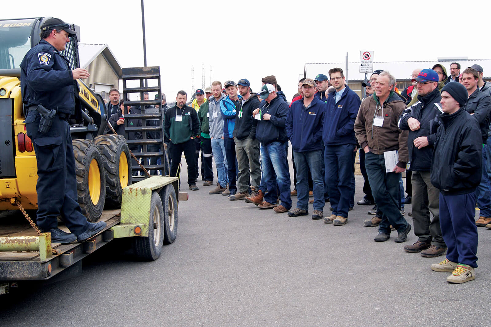 MTO officer demonstration circle check on vehcile with equipment